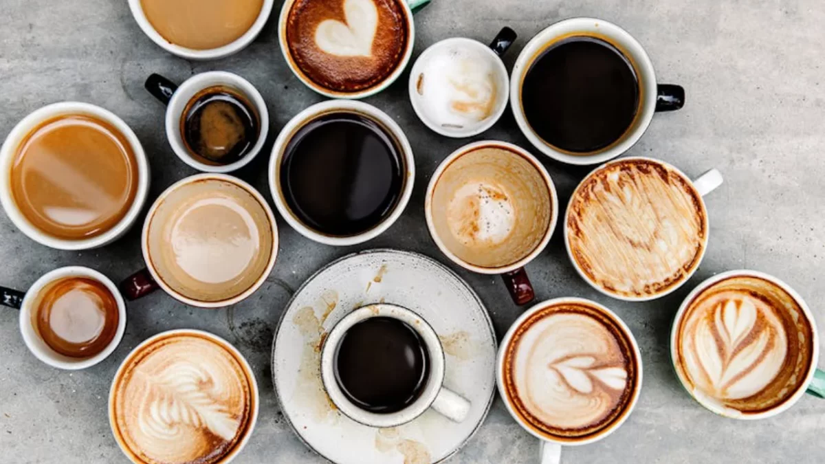 Image of two friends hanging out and having coffee